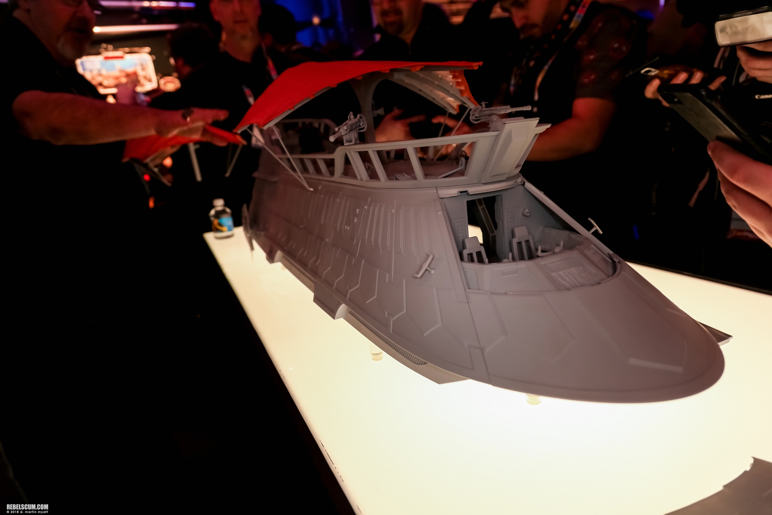 Hasbro-2018-Toy-Fair-The-Vintage-Collection-Sail-Barge-Haslab-019.jpg