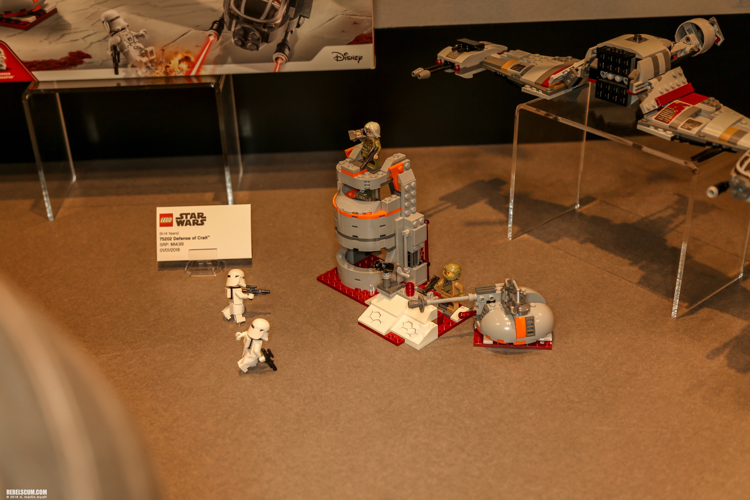 LEGO-2018-International-Toy-Far-Star-Wars-038.jpg