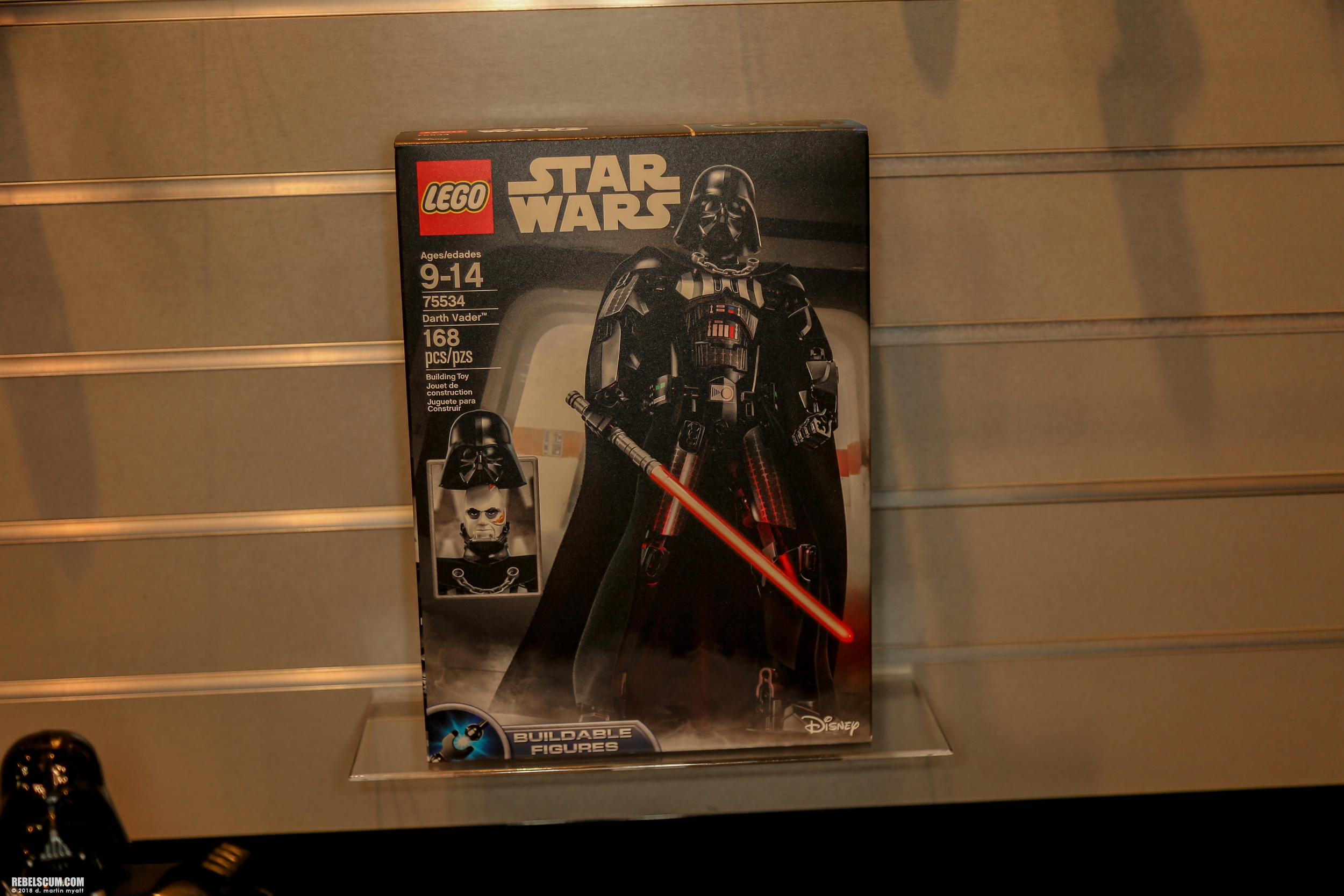LEGO-2018-International-Toy-Far-Star-Wars-049.jpg
