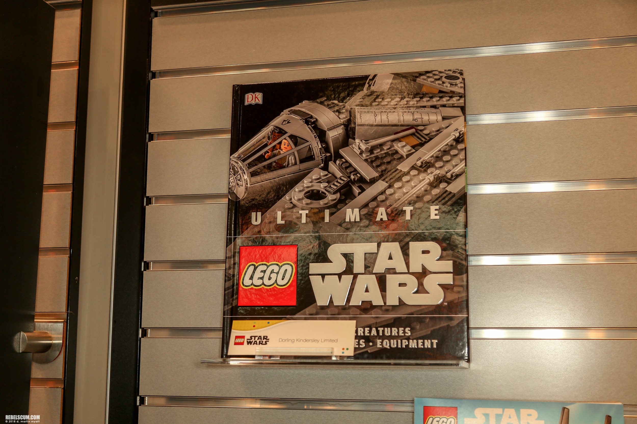 LEGO-2018-International-Toy-Far-Star-Wars-052.jpg