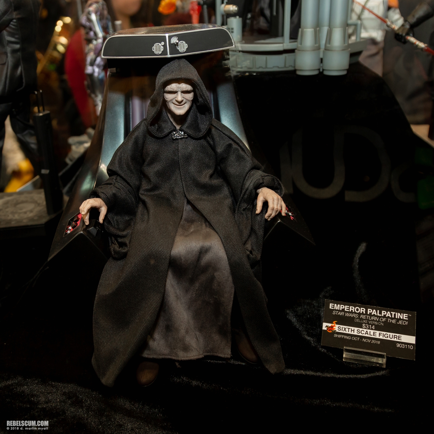 Hot-Toys-Star-Wars-NYCC-2018-001.jpg