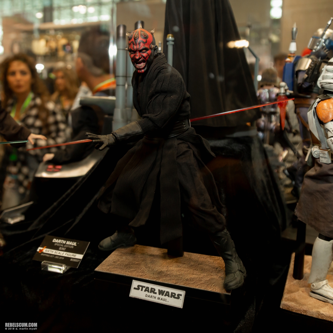 Hot-Toys-Star-Wars-NYCC-2018-006.jpg