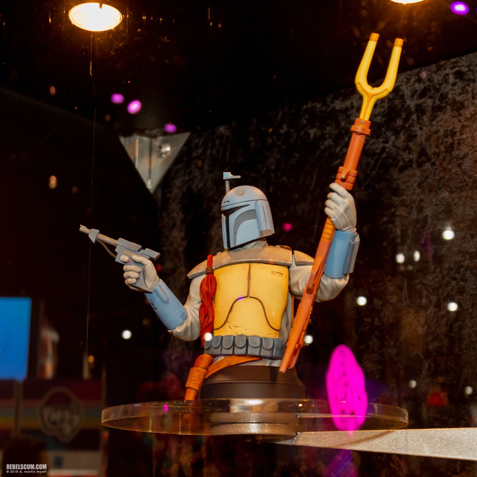 2018-SDCC-Gentle-Giant-Ltd-Boba-Fett-and-Toys-006.jpg