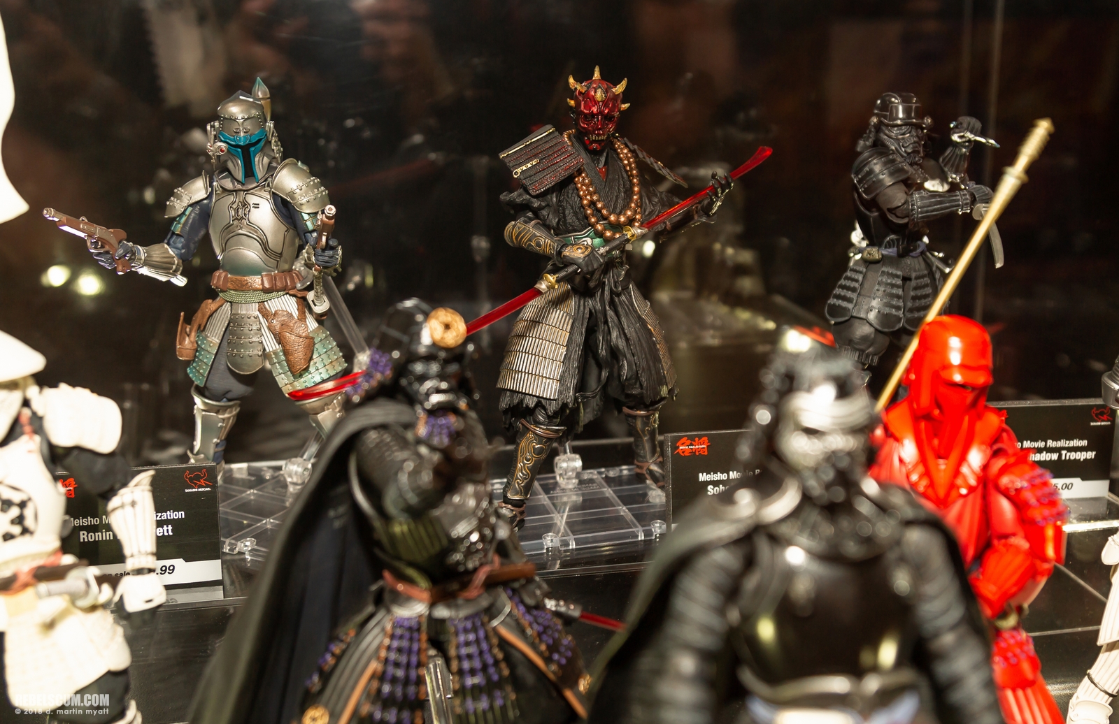 2018-SDCC-Tamashii-Nations-Samurai-General-Kylo-Ren-005.jpg