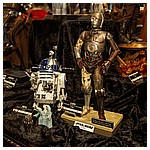 2018-San-Diego-Closer-Look-At-Hot-Toys-Star-Wars-007.jpg