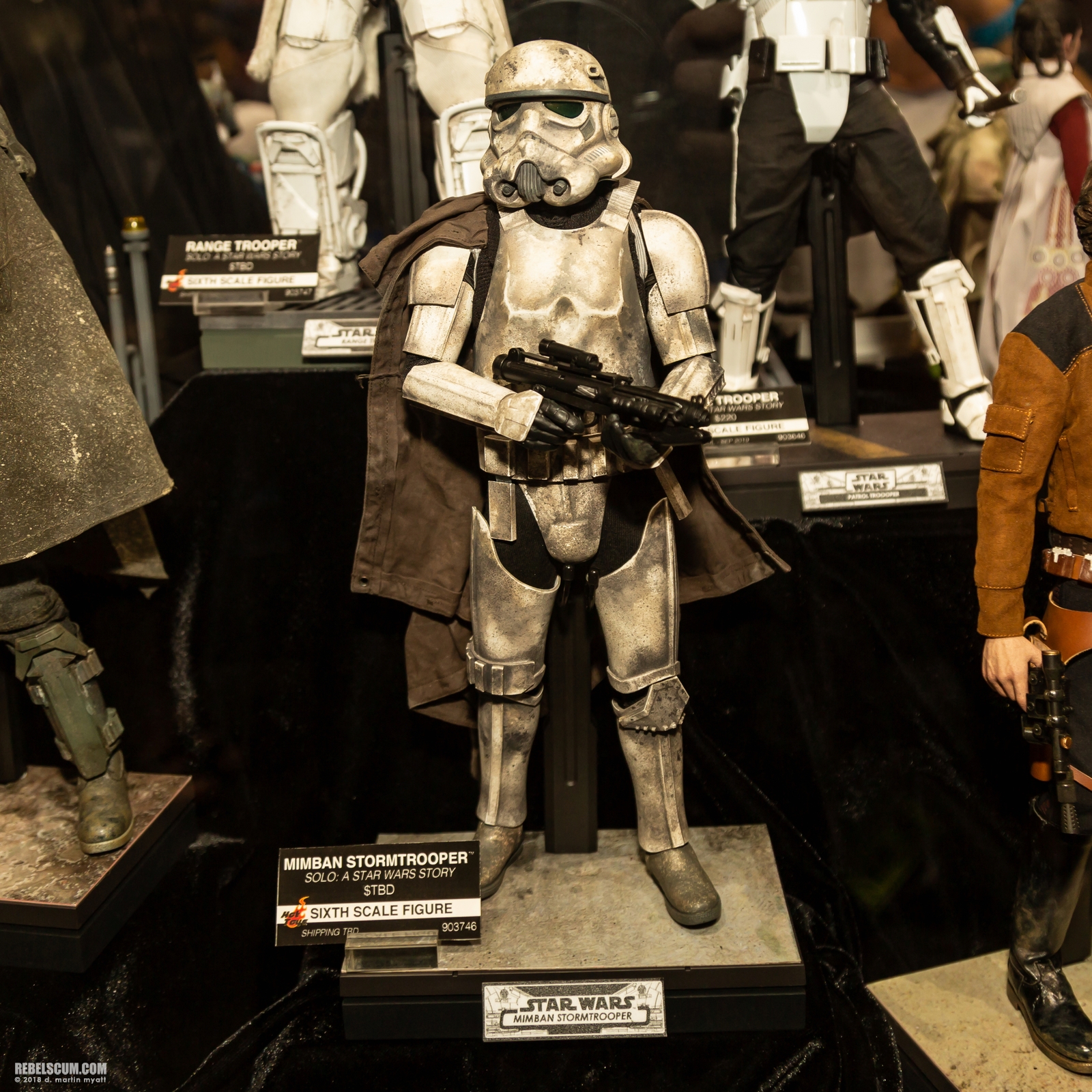 2018-San-Diego-Closer-Look-At-Hot-Toys-Star-Wars-026.jpg