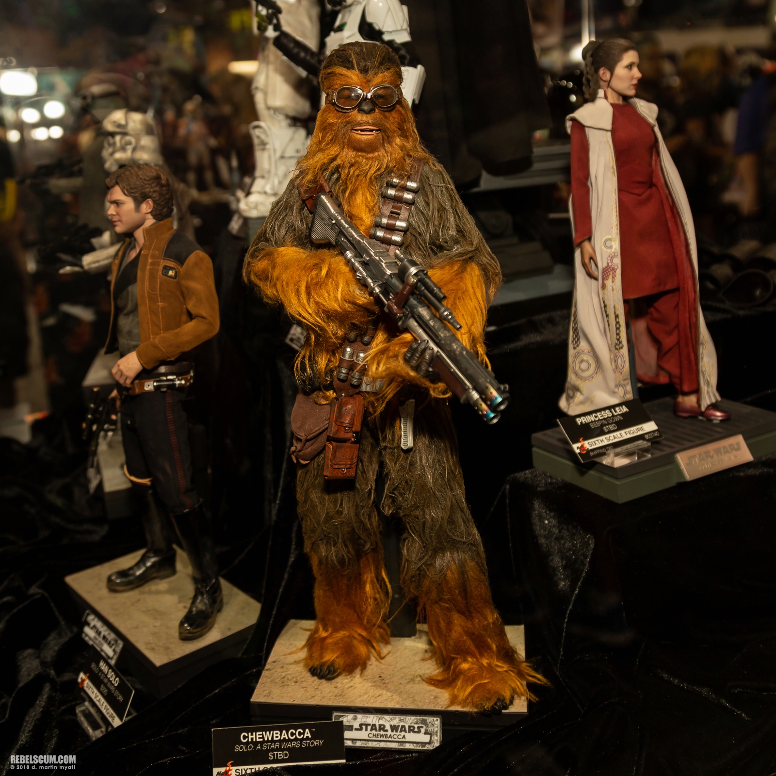 2018-San-Diego-Closer-Look-At-Hot-Toys-Star-Wars-030.jpg