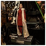 2018-San-Diego-Closer-Look-At-Hot-Toys-Star-Wars-032.jpg