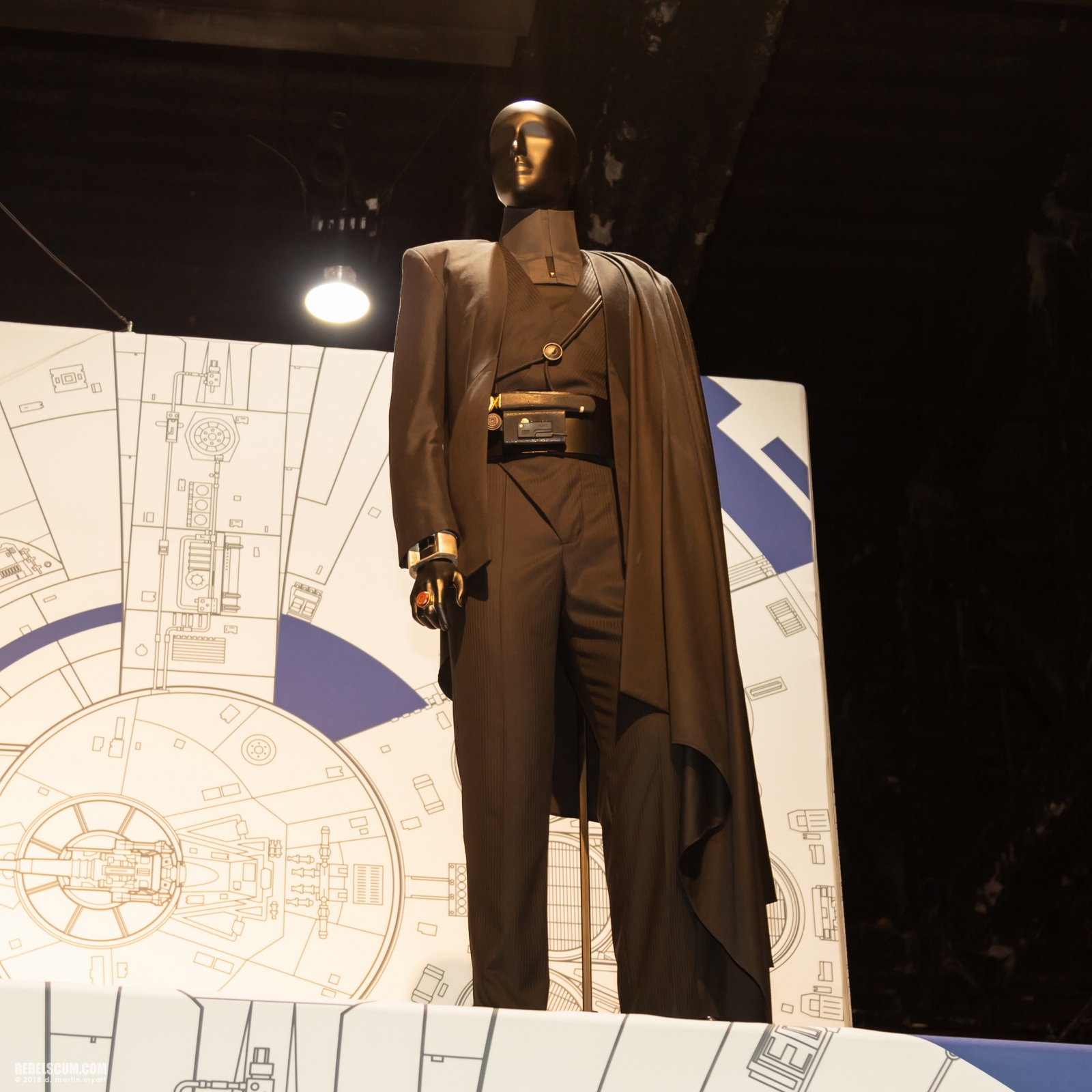 2018-San-Diego-Comic-Con-Lucasfilm-Star-Wars-Pavilion-006.jpg