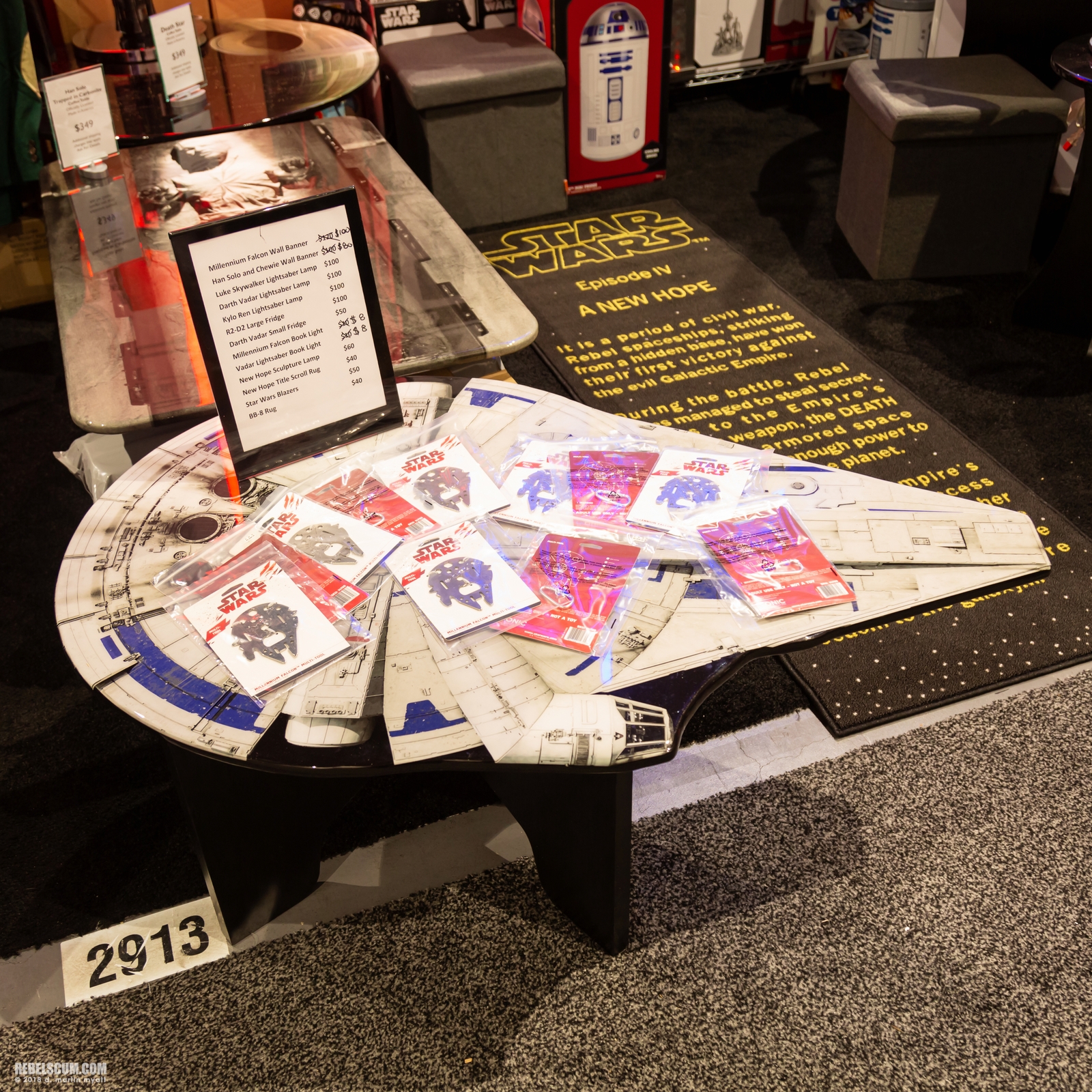 2018-San-Diego-Comic-Con-Lucasfilm-Star-Wars-Pavilion-056.jpg