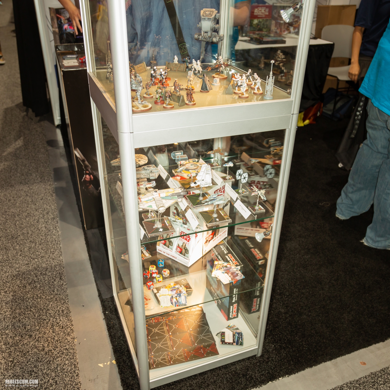 2018-San-Diego-Comic-Con-Lucasfilm-Star-Wars-Pavilion-068.jpg