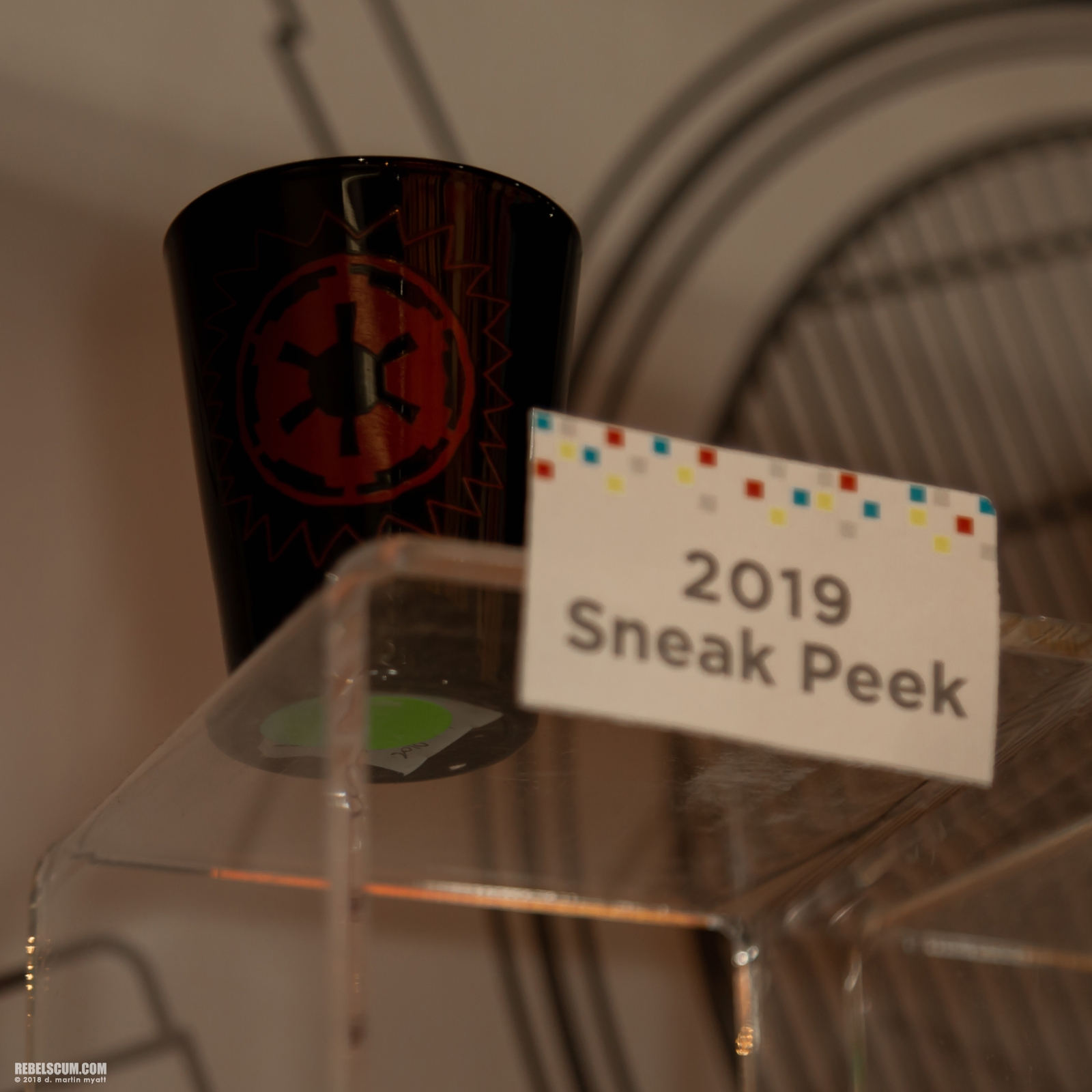 2018-San-Diego-Comic-Con-SDCC-Star-Wars-Hallmark-005.jpg
