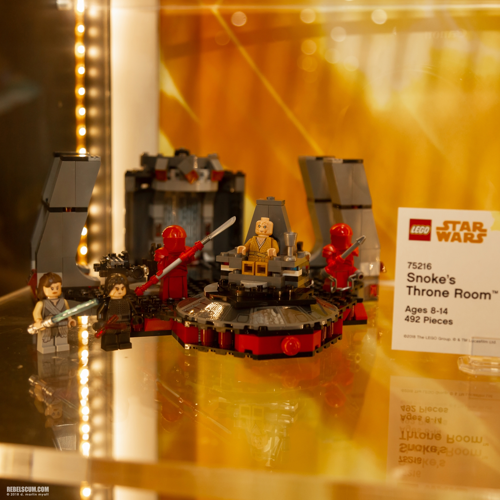 LEGO Star Wars TM Snoke's Throne Room 75216 (492 Pieces) 