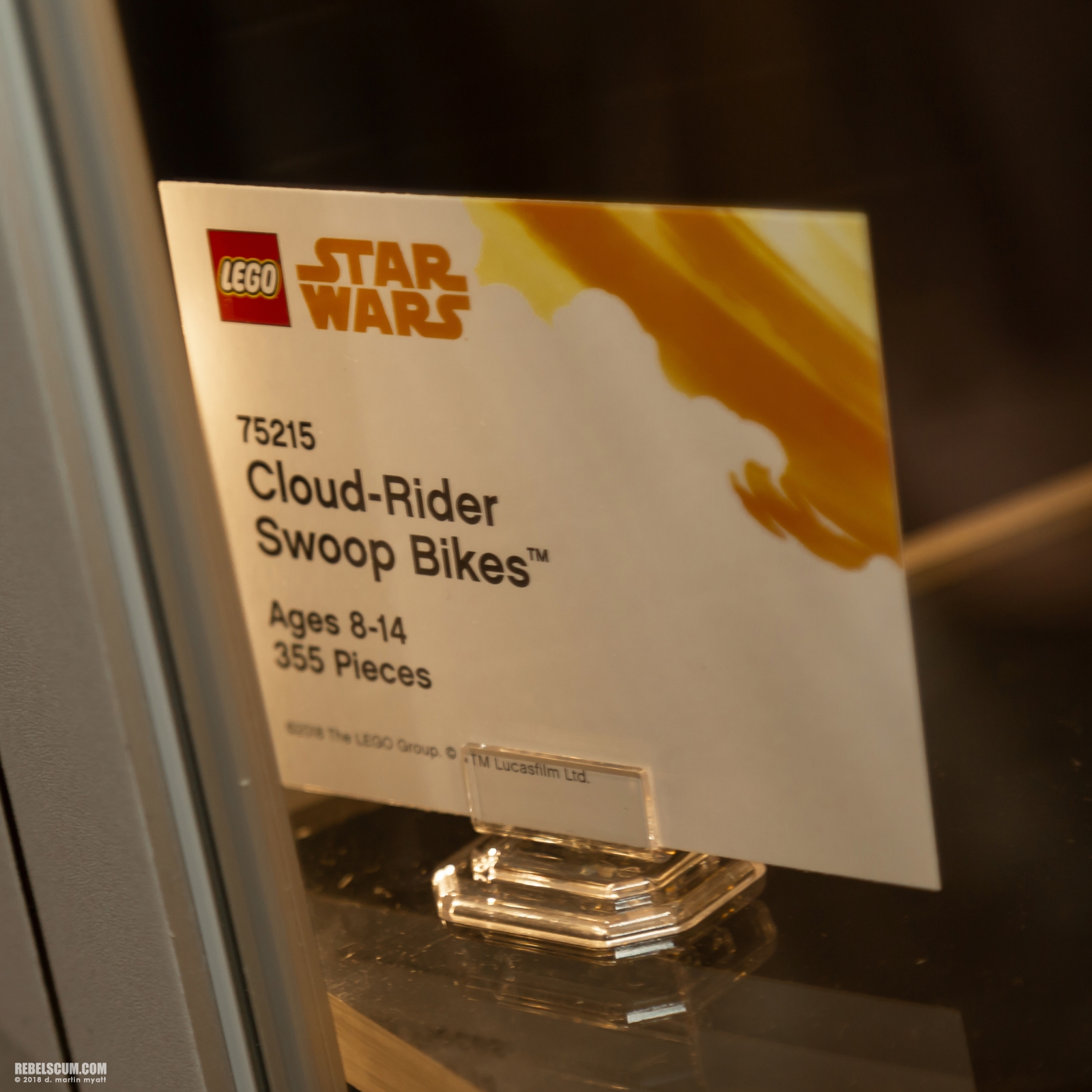 2018-San-Diego-Comic-Con-SDCC-Star-Wars-LEGO-018.jpg