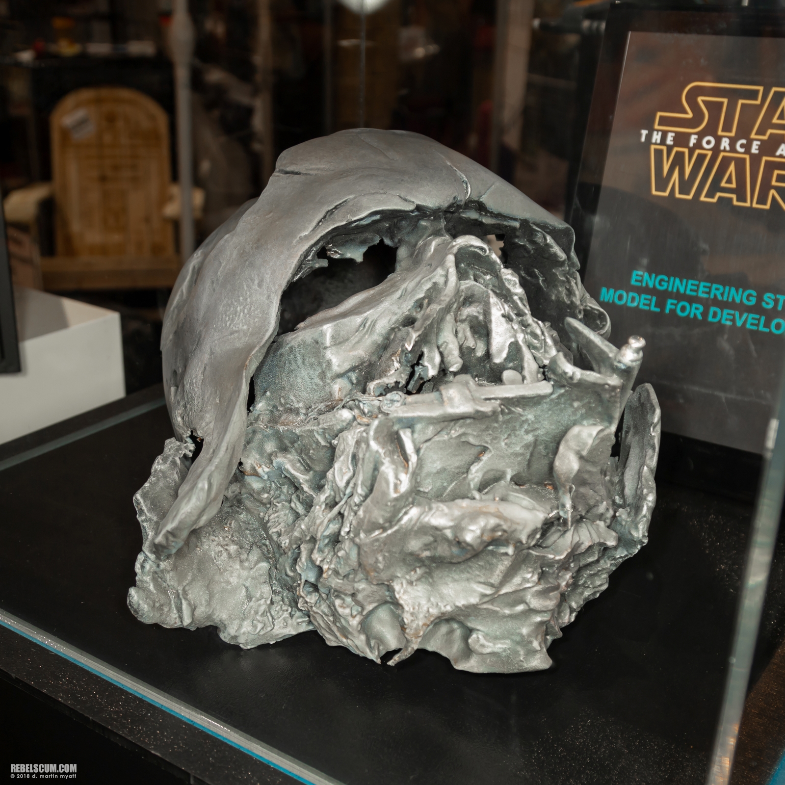 2018-San-Diego-Comic-Con-Star-Wars-EFX-Collectibles-001.jpg