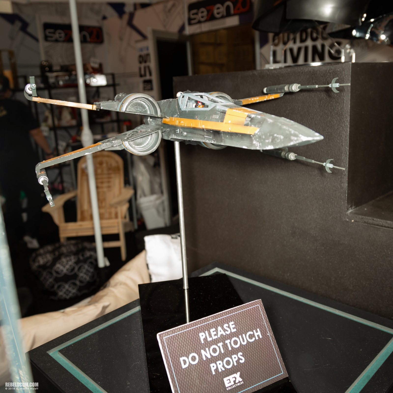 2018-San-Diego-Comic-Con-Star-Wars-EFX-Collectibles-009.jpg