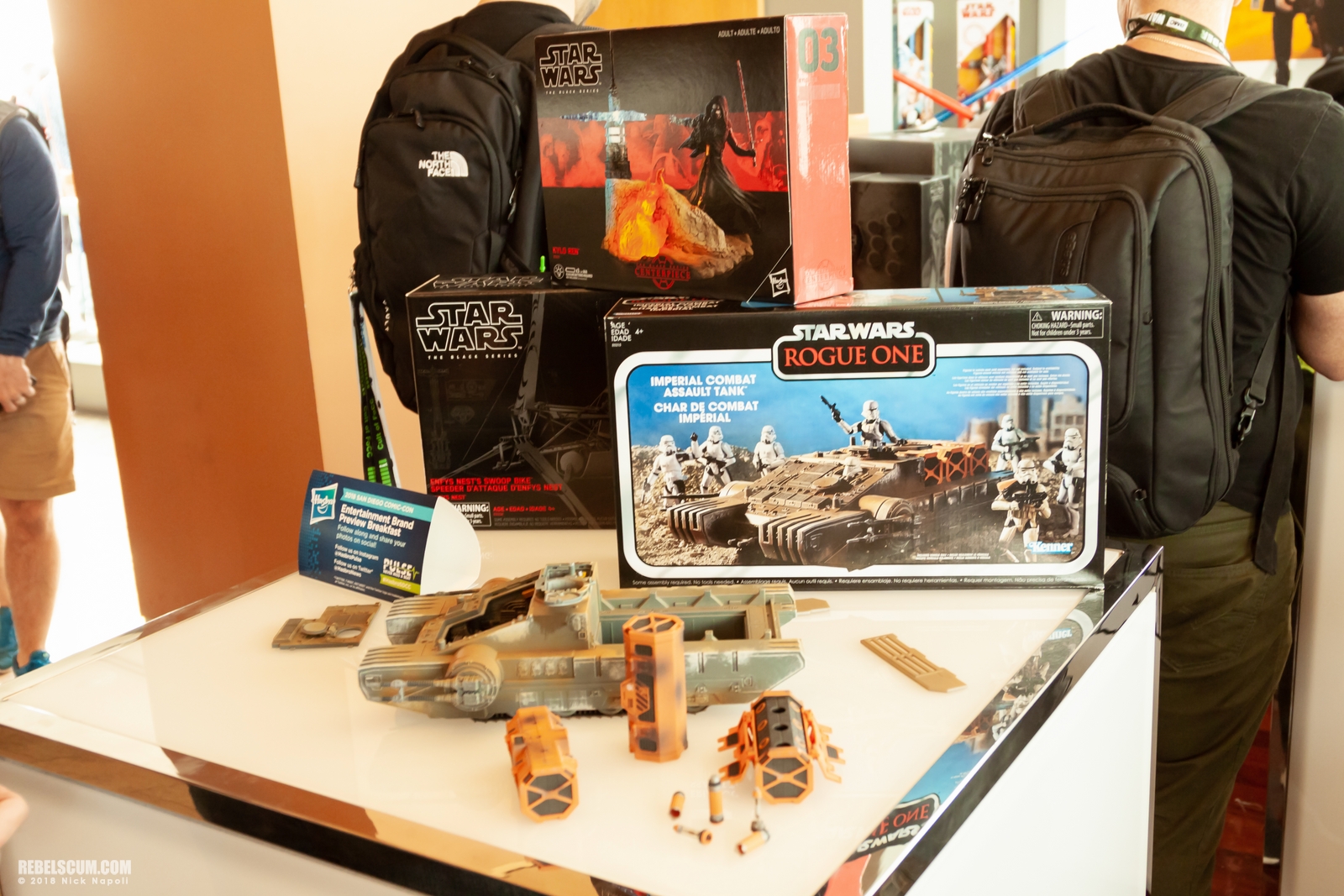 Hasbro-2018-San-Diego-Breakfast-Star-Wars-001.jpg