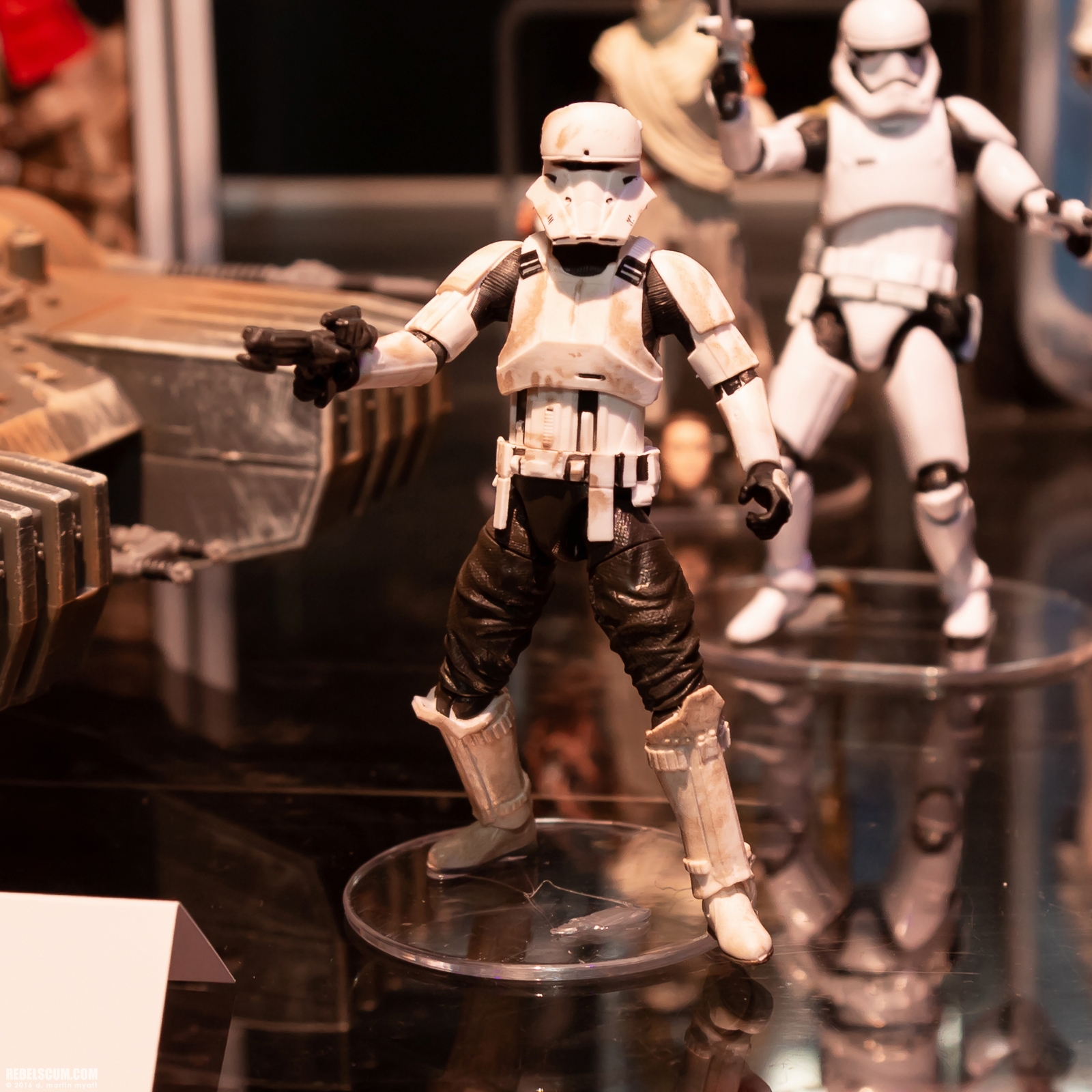 Hasbro-2018-San-Diego-Display-First-Look-011.jpg