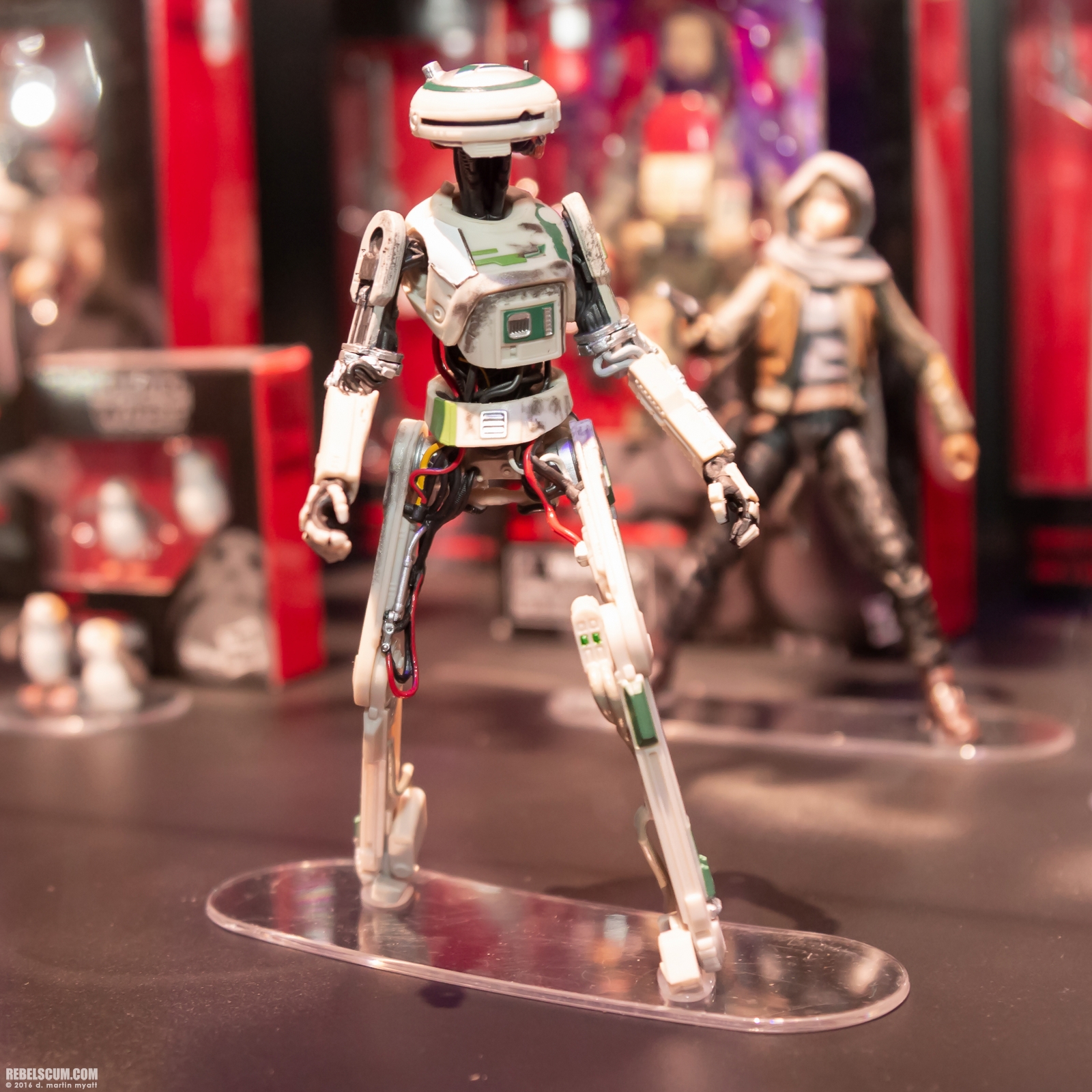 Hasbro-2018-San-Diego-Display-First-Look-023.jpg