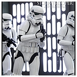 hot-toys-star-wars-stormtrooper-collectible-figure-deluxe-version-003.jpg