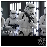 hot-toys-star-wars-stormtrooper-collectible-figure-deluxe-version-005.jpg