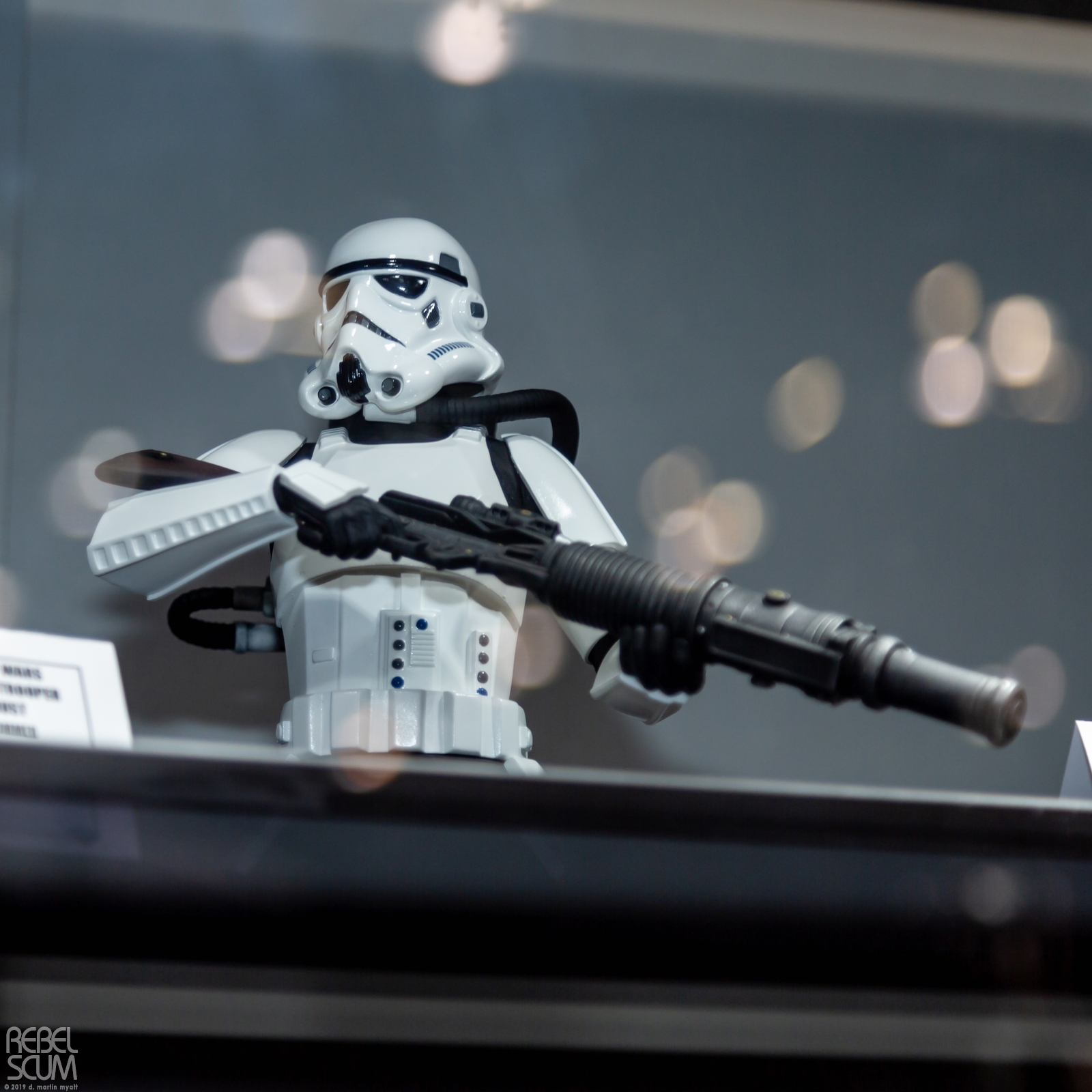 Diamond-Select-Toys-Star-Wars-Celebration-Chicago-2019-002.jpg