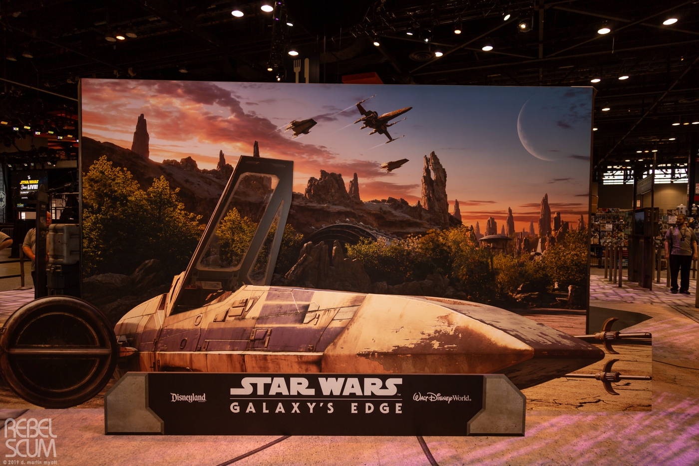 Galaxys-Edge-Star-Wars-Celebration-Chicago-2019-023.jpg