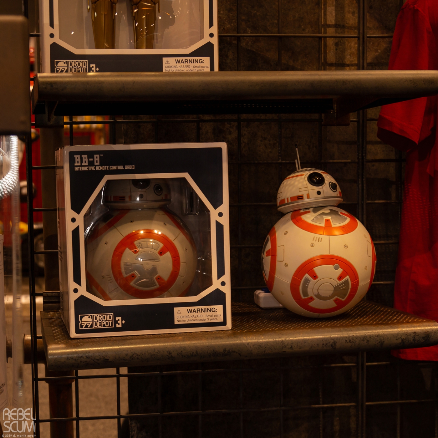 Galaxys-Edge-Star-Wars-Celebration-Chicago-2019-081.jpg