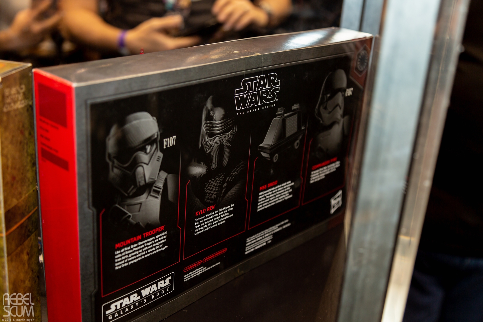 Hasbro-Friday-Star-Wars-Celebration-Chicago-2019-020.jpg