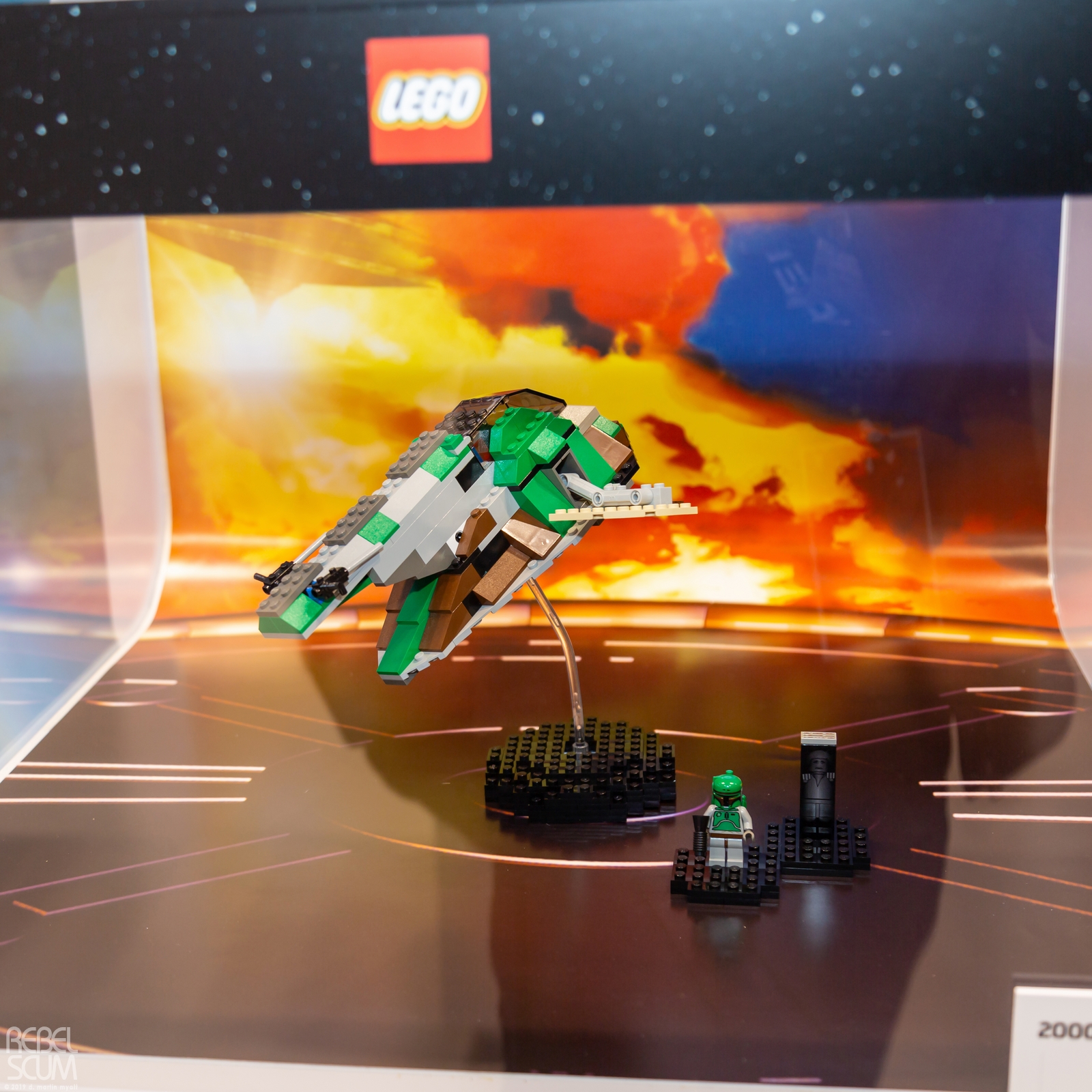 LEGO-Star-Wars-Celebration-Chicago-2019-011.jpg