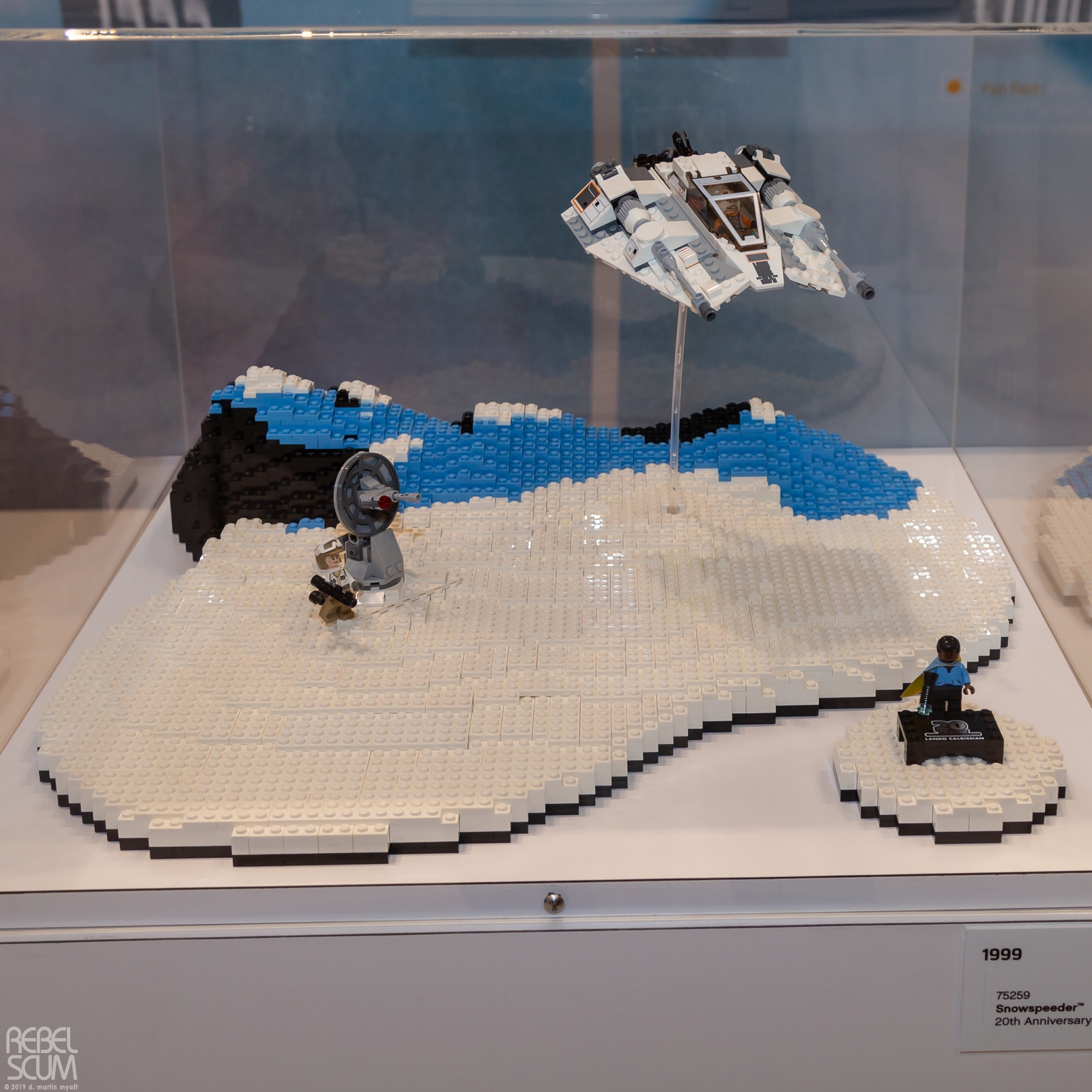 LEGO-Star-Wars-Celebration-Chicago-2019-028.jpg