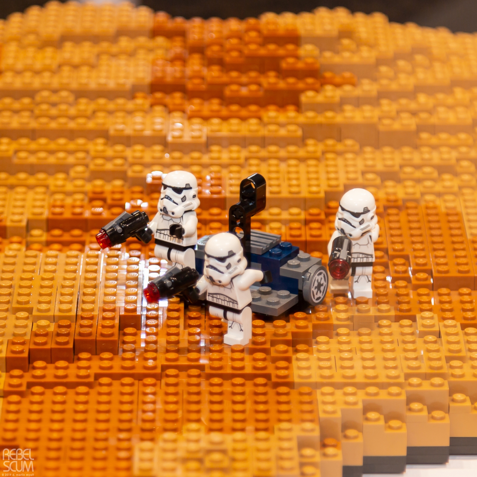 LEGO-Star-Wars-Celebration-Chicago-2019-043.jpg