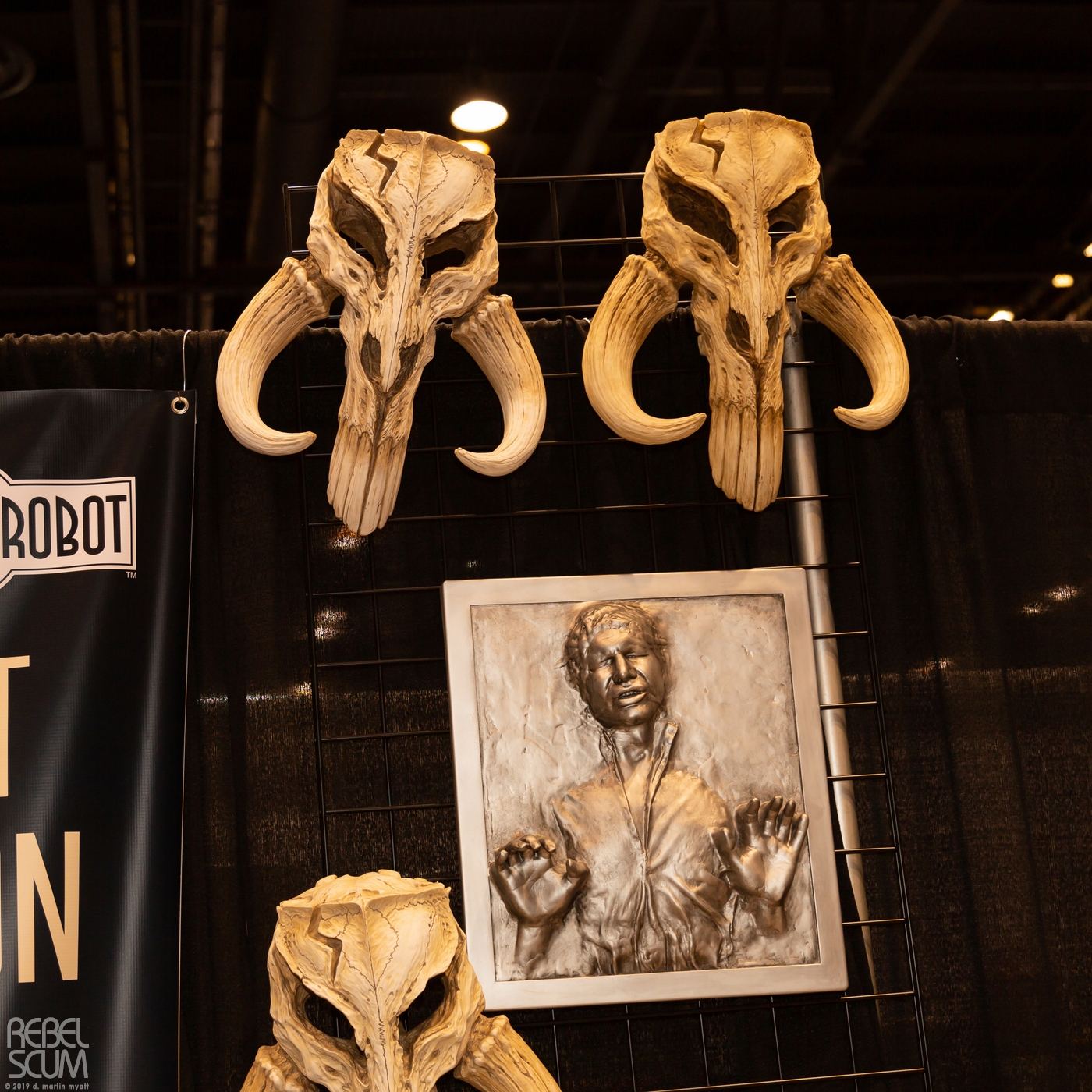 Regal-Robot-Star-Wars-Celebration-Chicago-2019-007.jpg