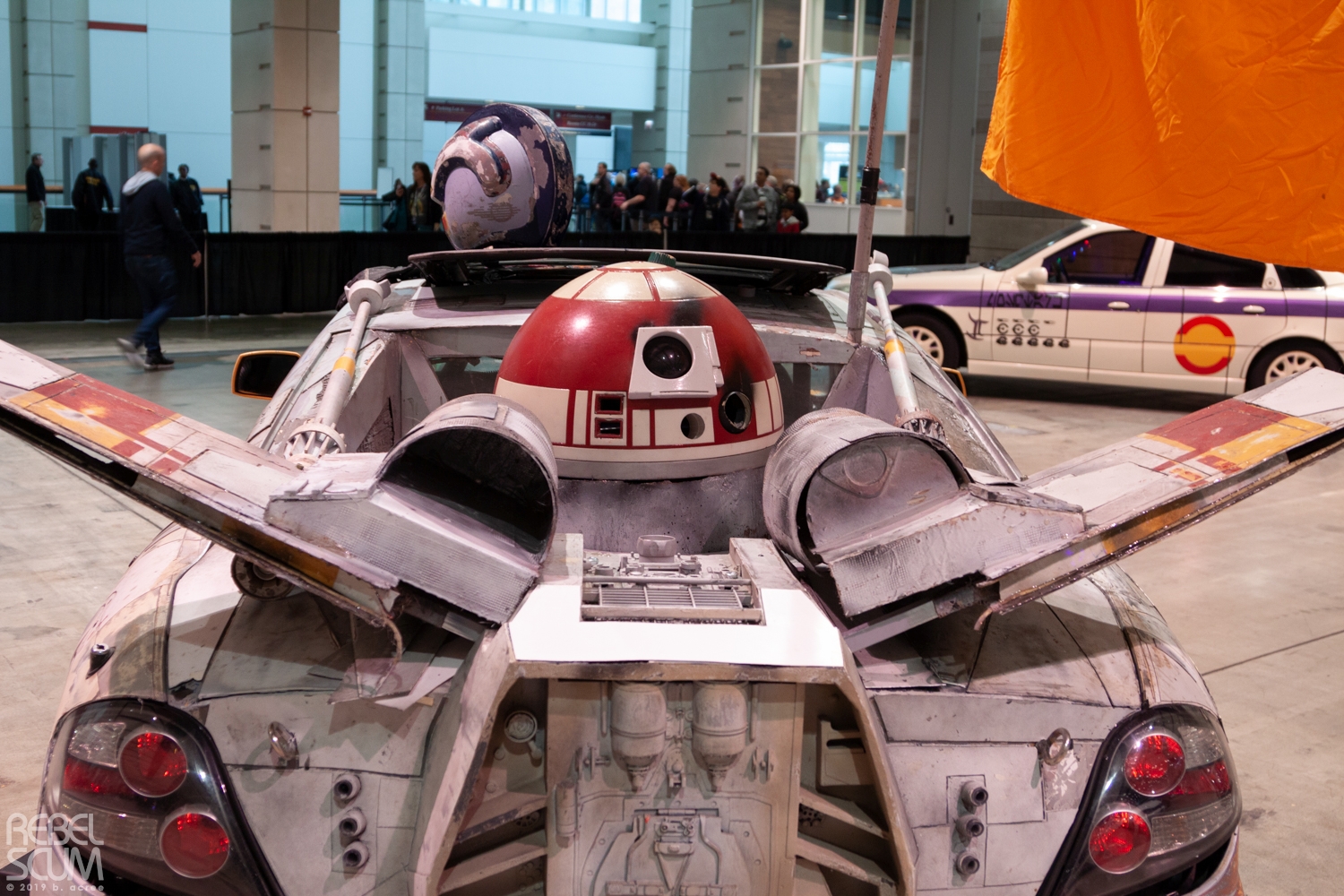 Star-Wars-Celebration-2019-Fan-Vehicles-010.jpg