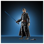 STAR WARS THE VINTAGE COLLECTION 3.75-INCH Figure Assortment - Luke Skywalker (Crait) oop.jpg