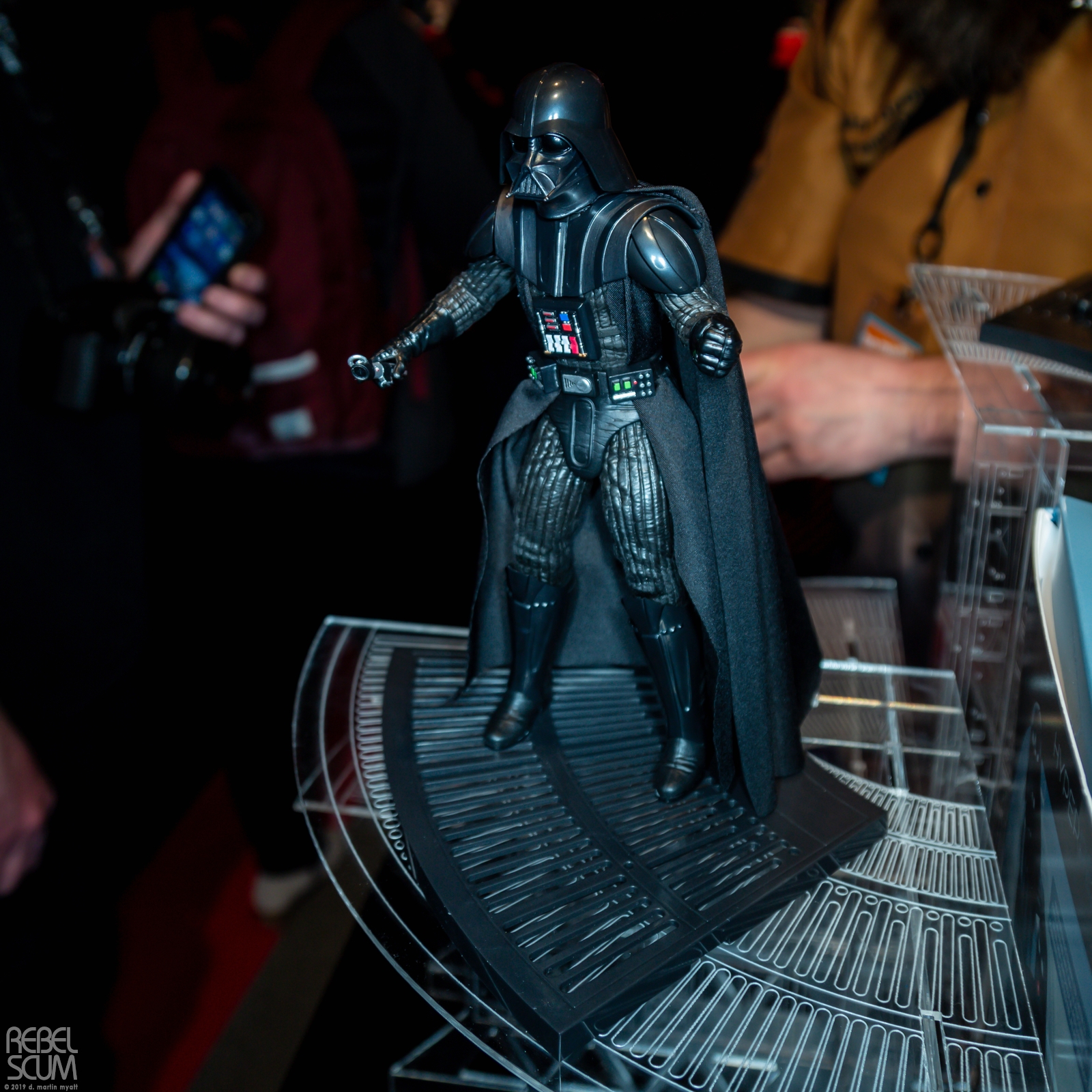 Toy-Fair-New-York-2019-Hasbro-The-Black-Series-002.jpg