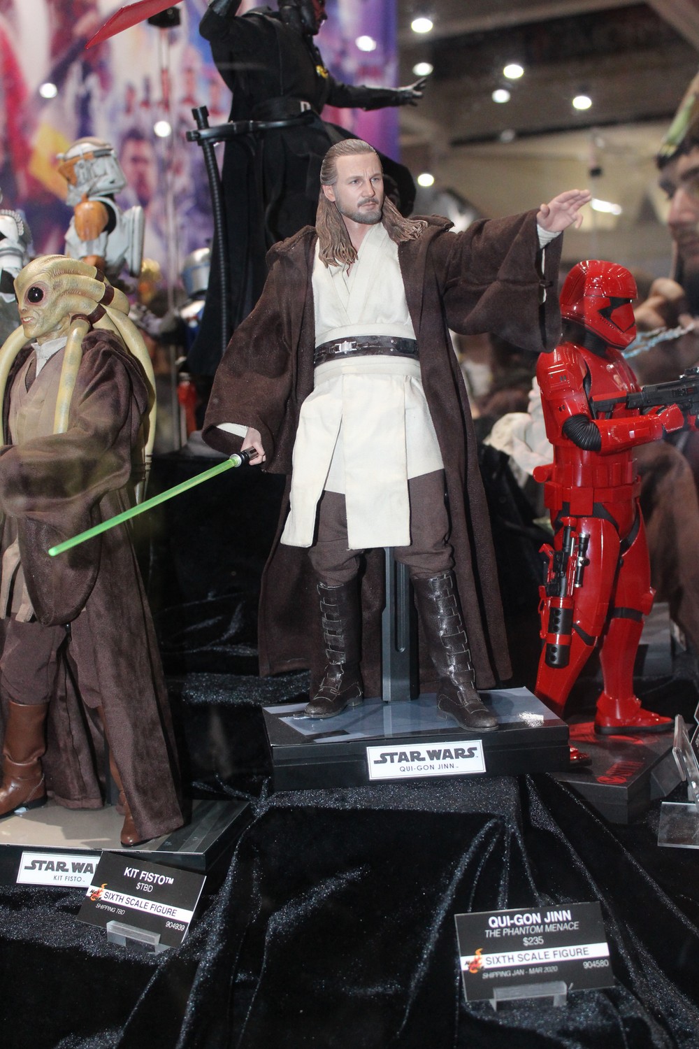 hot-toys-056.jpg