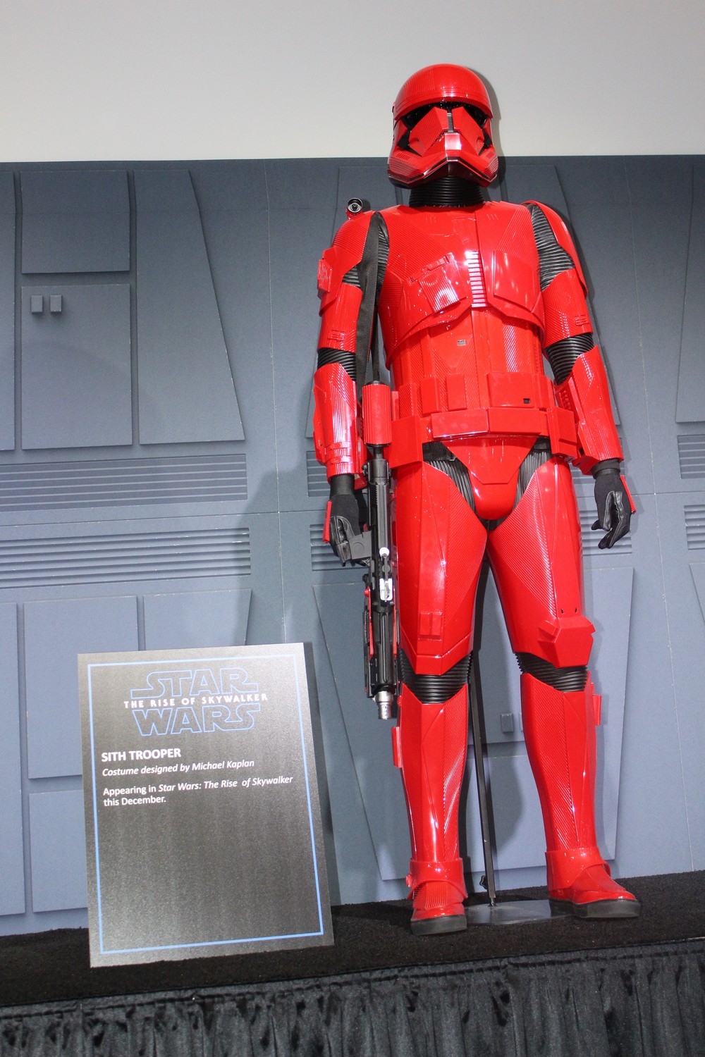 lucasfilm-pavilion-stormtrooper-evolution-017.jpg