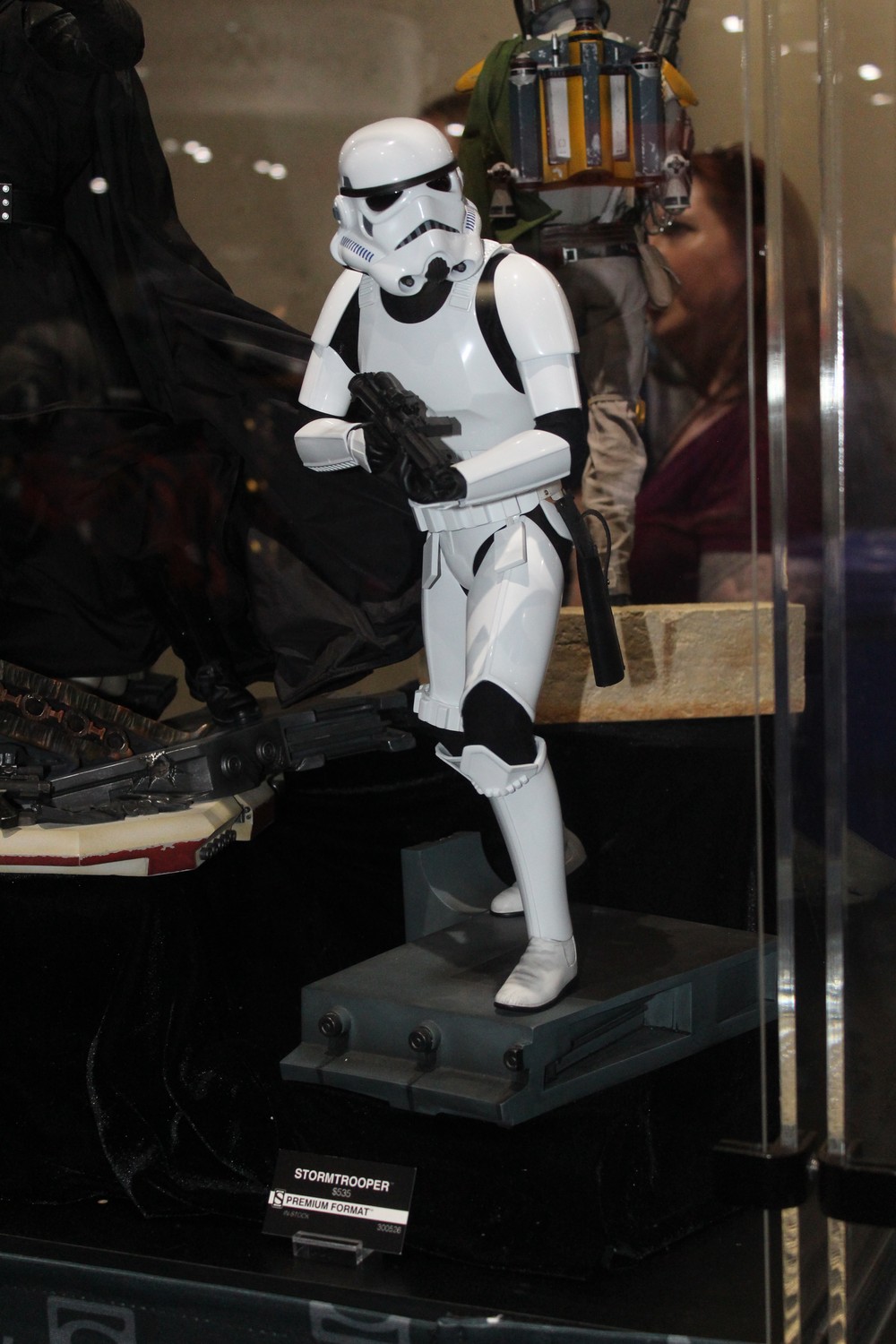 sideshow-collectibles-009.jpg