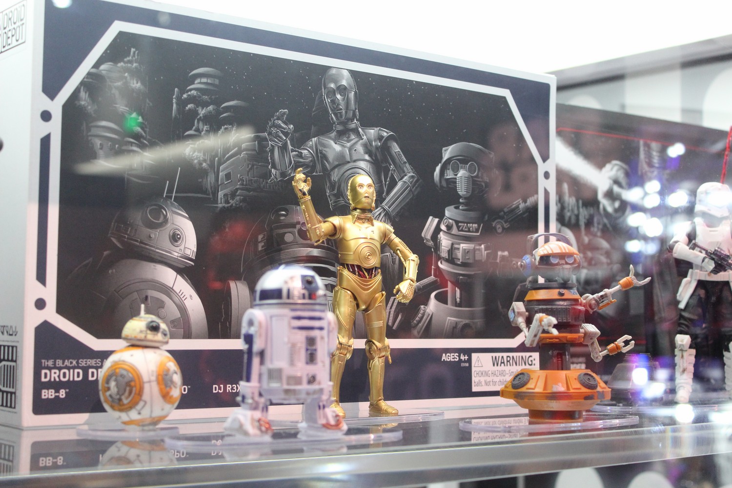 hasbro-booth-003.jpg