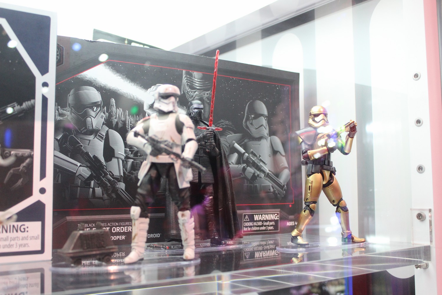 hasbro-booth-004.jpg