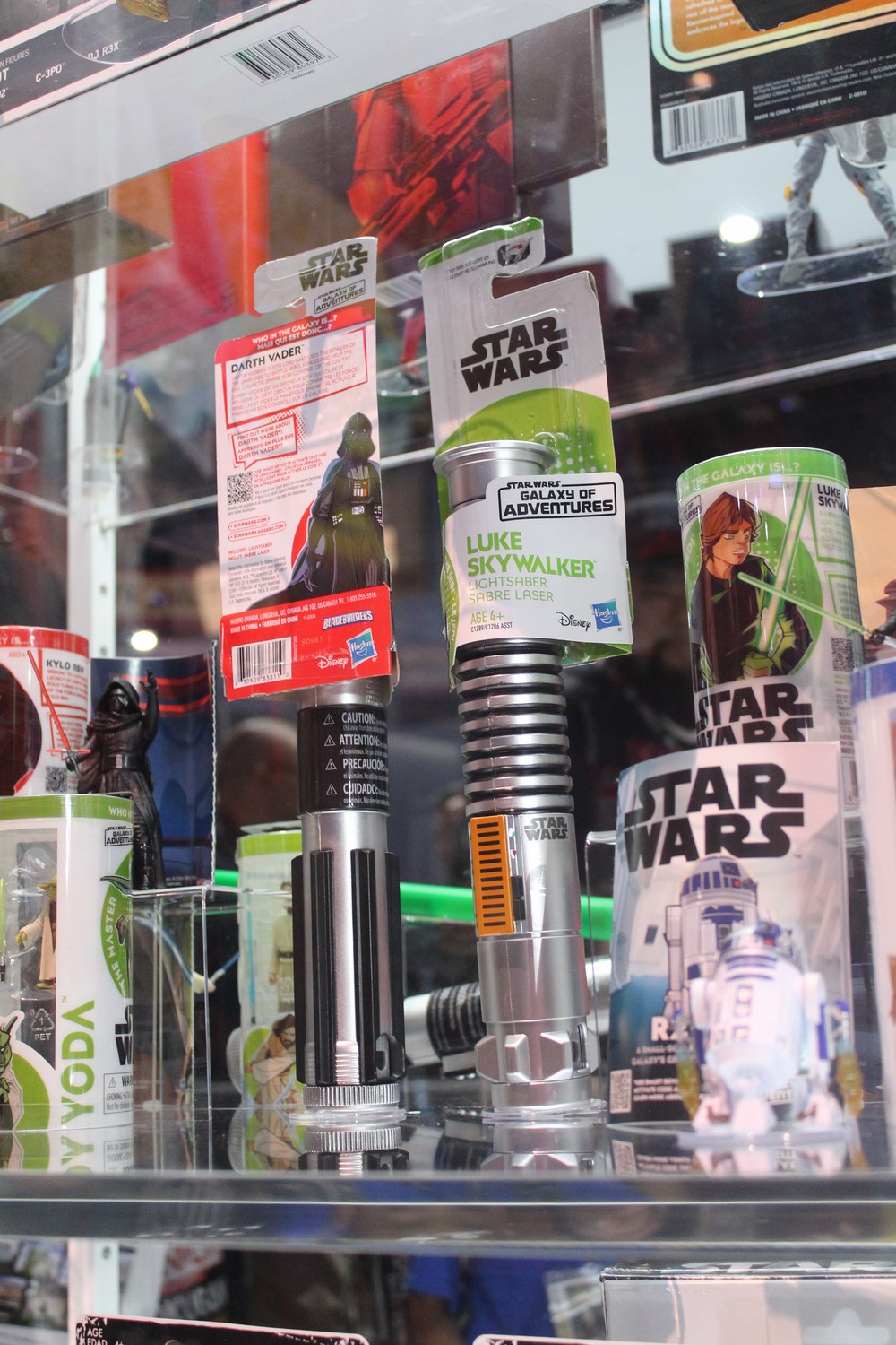 hasbro-booth-016.jpg