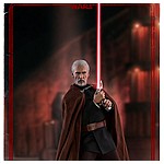 Count-Dooku-Hot-Toys-Final-Photography-043.jpg