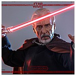 Count-Dooku-Hot-Toys-Final-Photography-048.jpg