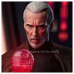 Count-Dooku-Hot-Toys-Final-Photography-059.jpg