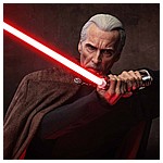 Count-Dooku-Hot-Toys-Final-Photography-066.jpg