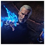 Count-Dooku-Hot-Toys-Final-Photography-067.jpg