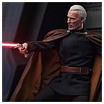 Count-Dooku-Hot-Toys-Final-Photography-070.jpg