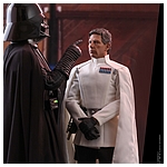 hot-toys-rogue-one-director-krennic-collectible-figure-mms519-005.jpg