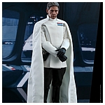 hot-toys-rogue-one-director-krennic-collectible-figure-mms519-010.jpg